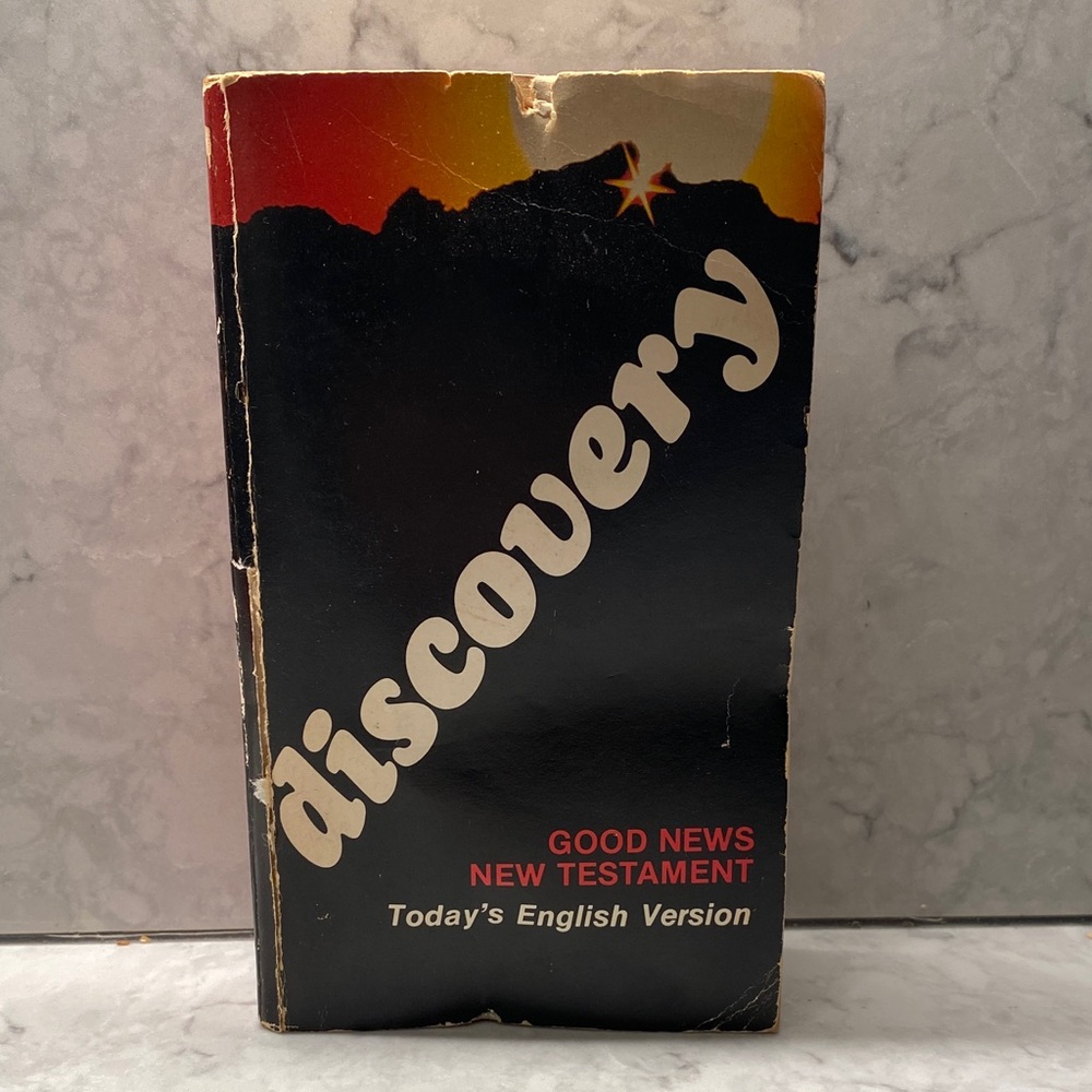 Discovery New Testament Book